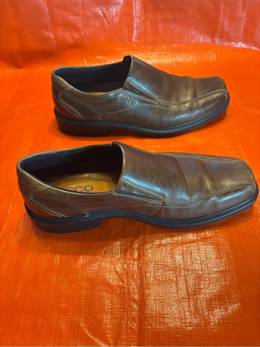 Ecco smooth dark